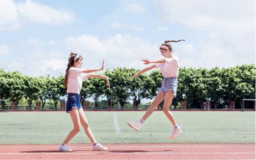 如何把女生从别人手里抢回来?第5张