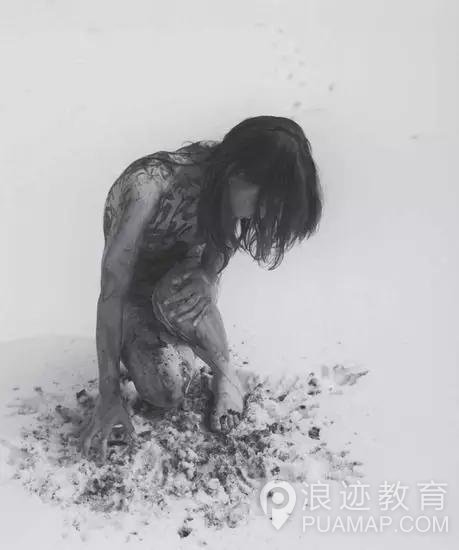 如何看待90后人体模特苏紫紫?第2张