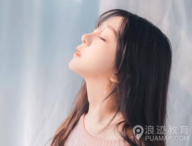 和喜欢的女生怎么聊天？第3张